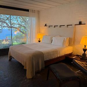 Queen Suite Sea View
